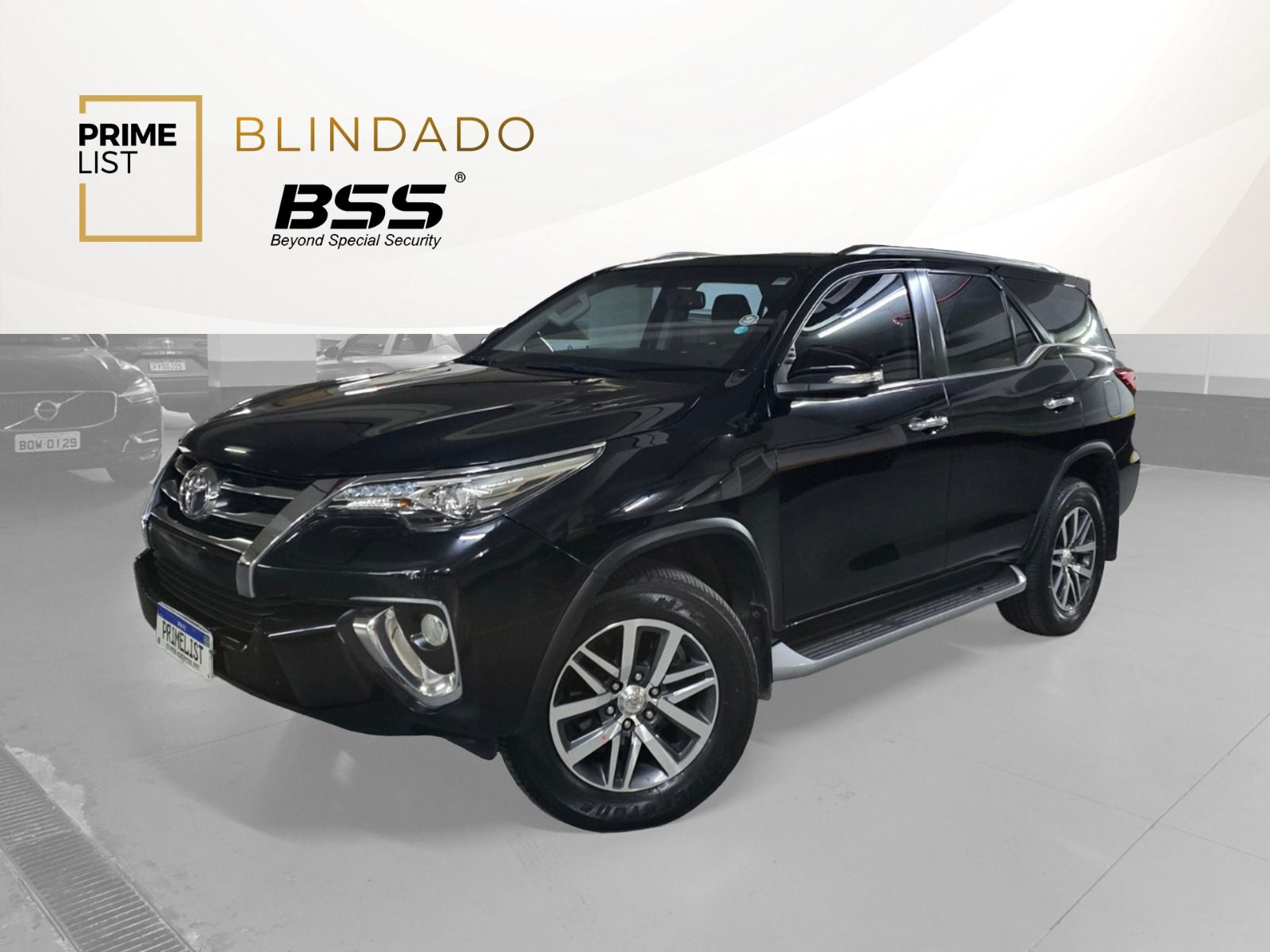 TOYOTA HILUX SW4 2.8 SRX 4X4 7 LUGARES 16V TURBO INTERCOOLER DIESEL 4P AUTOMÁTICO
