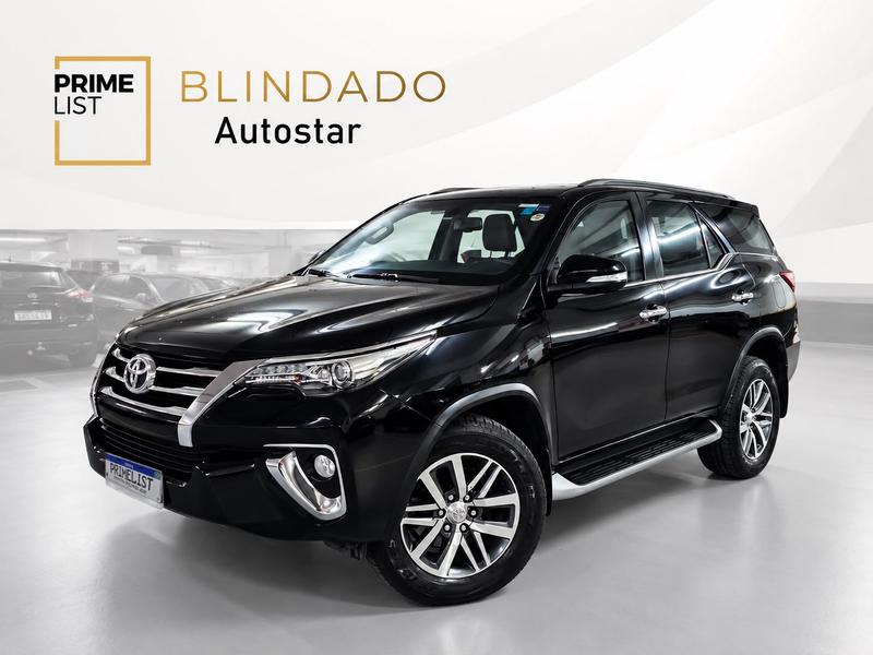 TOYOTA HILUX SW4 SRX DIESEL