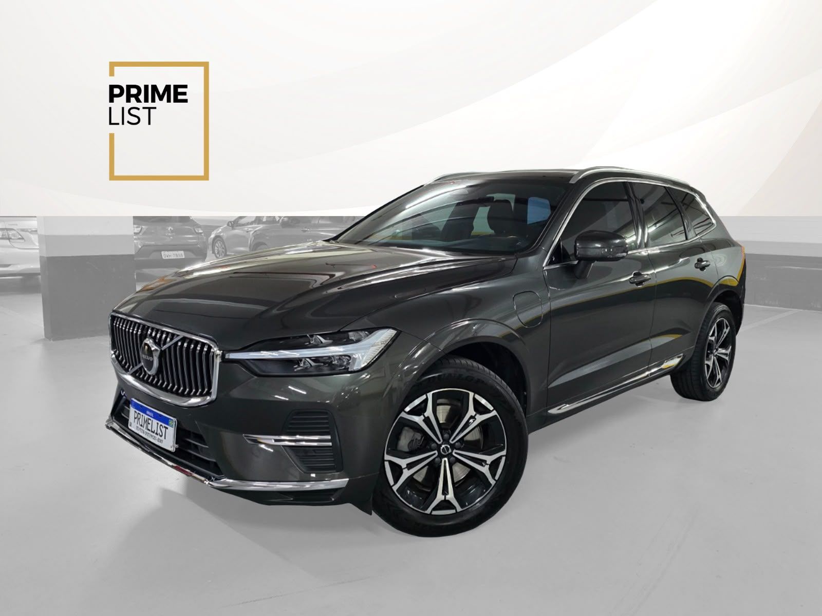 Volvo XC60 T8 Recharge Inscription Expression